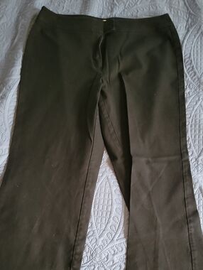 CHICO'S Classic Black Stretch Trouser